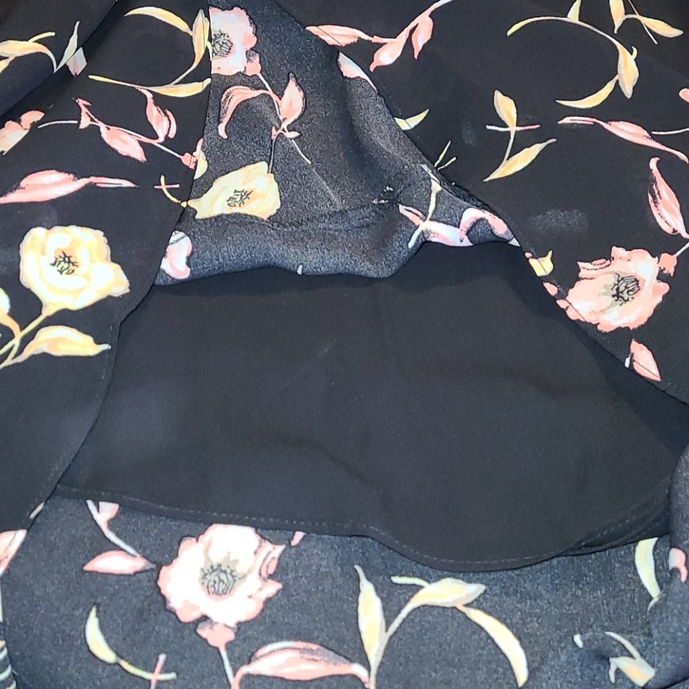 EUC WHBM Floral Dress - Picture 6 of 7
